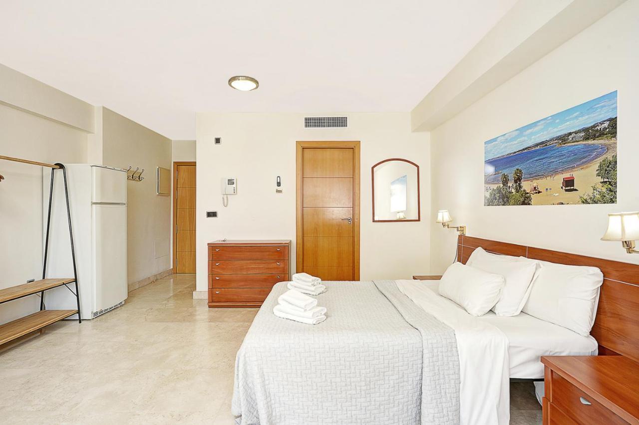 Apartamento En 1ª Linea De Playa, Estepona Centro Εξωτερικό φωτογραφία